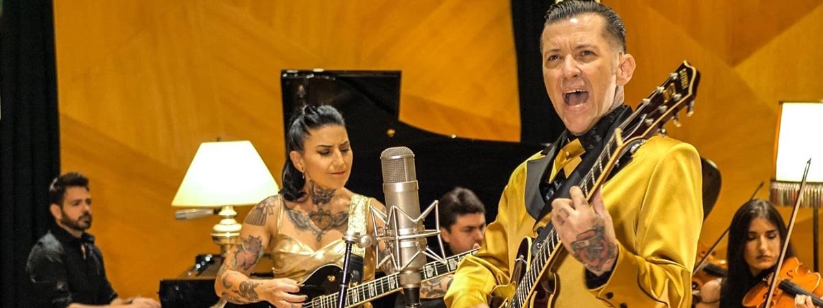 Al Dual + Los Coronas