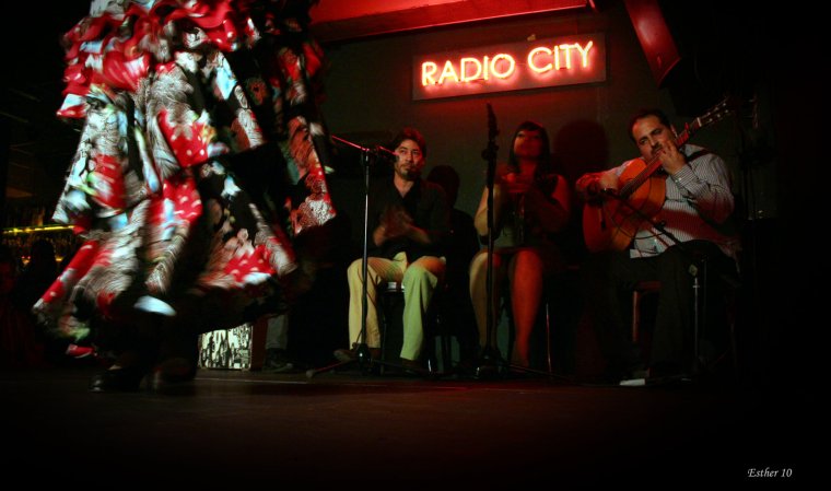 Espera un minuto Derecho Espectador Espectáculo Flamenco en Radio City, Valencia (Valencia) 2023 -  Conciertos.Club